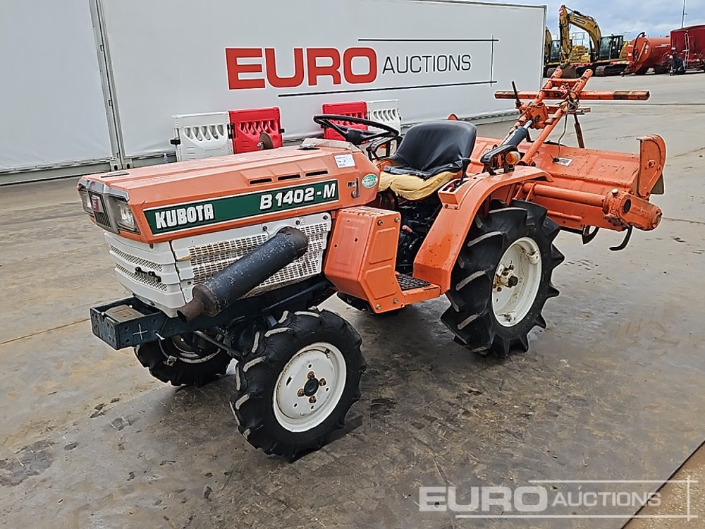 Kubota B1402-M - Micro tracteur: photos 1 Kubota B1402-M - Micro tracteur: photos 1