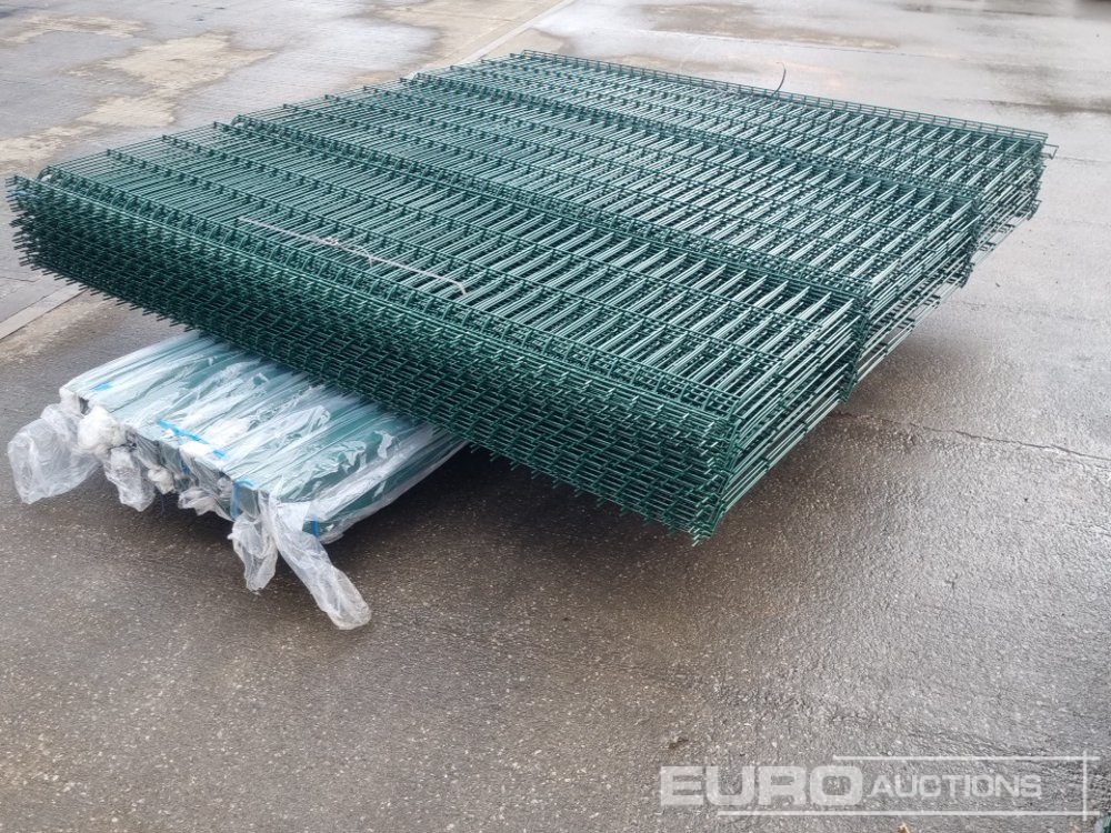 Machine agricole Unused Galvanised & Powder Coated Heavy Duty (5mm) Wire Mesh Fencing, 25 x H2.4m x W2.2m Panels, 26 x 60mm x 60mm x3m Posts, with Fittings (Black): photos 16 Machine agricole Unused Galvanised & Powder Coated Heavy Duty (5mm) Wire Mesh Fencing, 25 x H2.4m x W2.2m Panels, 26 x 60mm x 60mm x3m Posts, with Fittings (Black): photos 16
