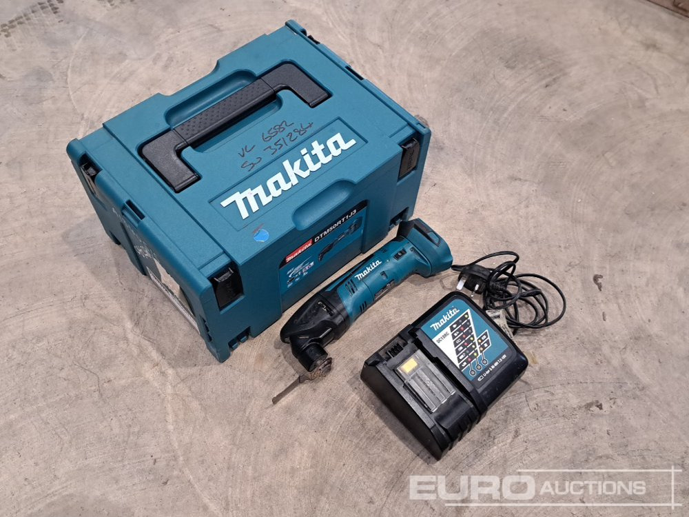 Makita DTM50 18 Volt Multi Tool (Body, Charger, Case) - Matériel de chantier: photos 2 Makita DTM50 18 Volt Multi Tool (Body, Charger, Case) - Matériel de chantier: photos 2