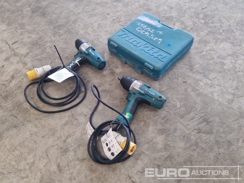 Makita TW0250 110 Volt Impact Gun (2 of) - Matériel de chantier: photos 4 Makita TW0250 110 Volt Impact Gun (2 of) - Matériel de chantier: photos 4