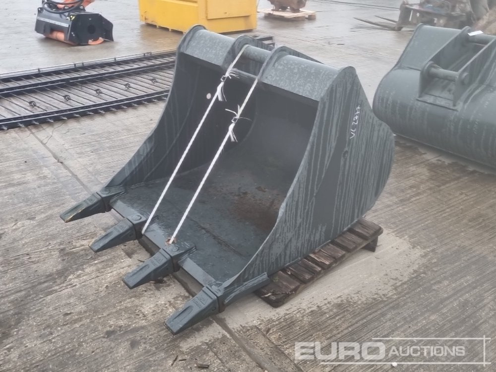 Miller R4 SCOOP7 GP - Godet: photos 1 Miller R4 SCOOP7 GP - Godet: photos 1