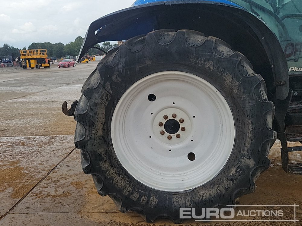 Tracteur agricole New Holland T6070: photos 11