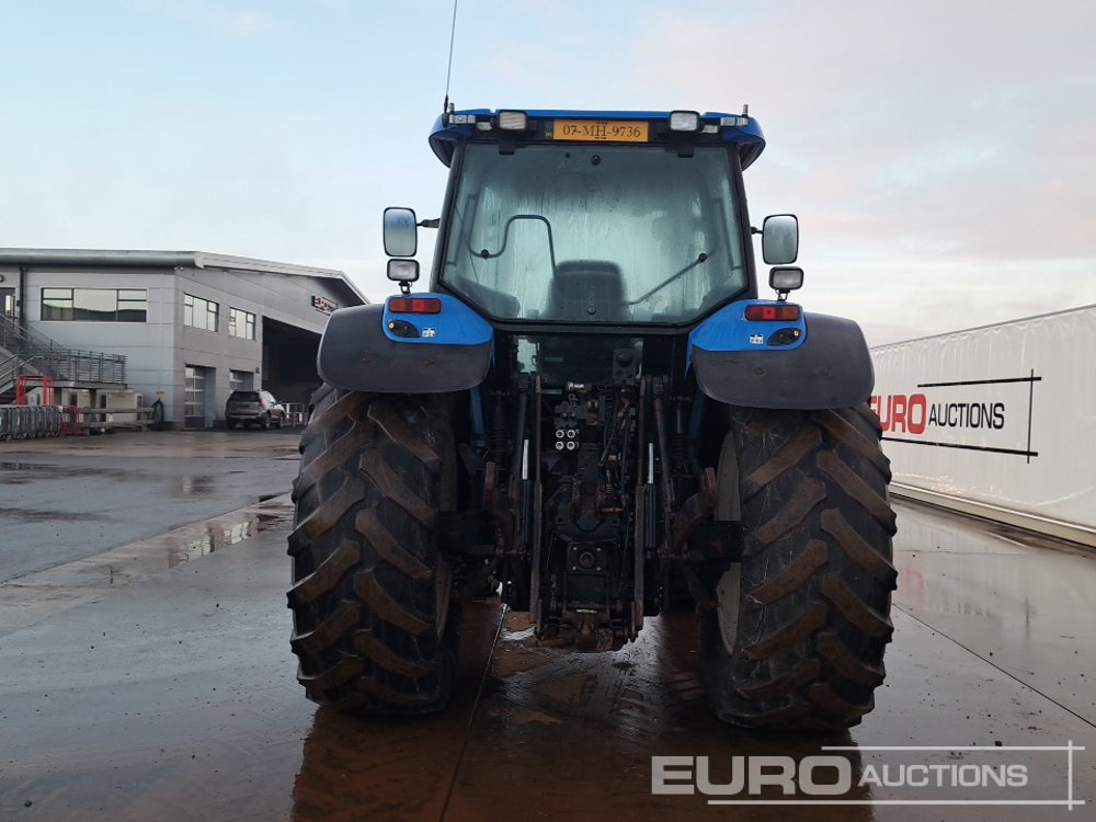 New Holland TM190 - Tracteur agricole: photos 4 New Holland TM190 - Tracteur agricole: photos 4