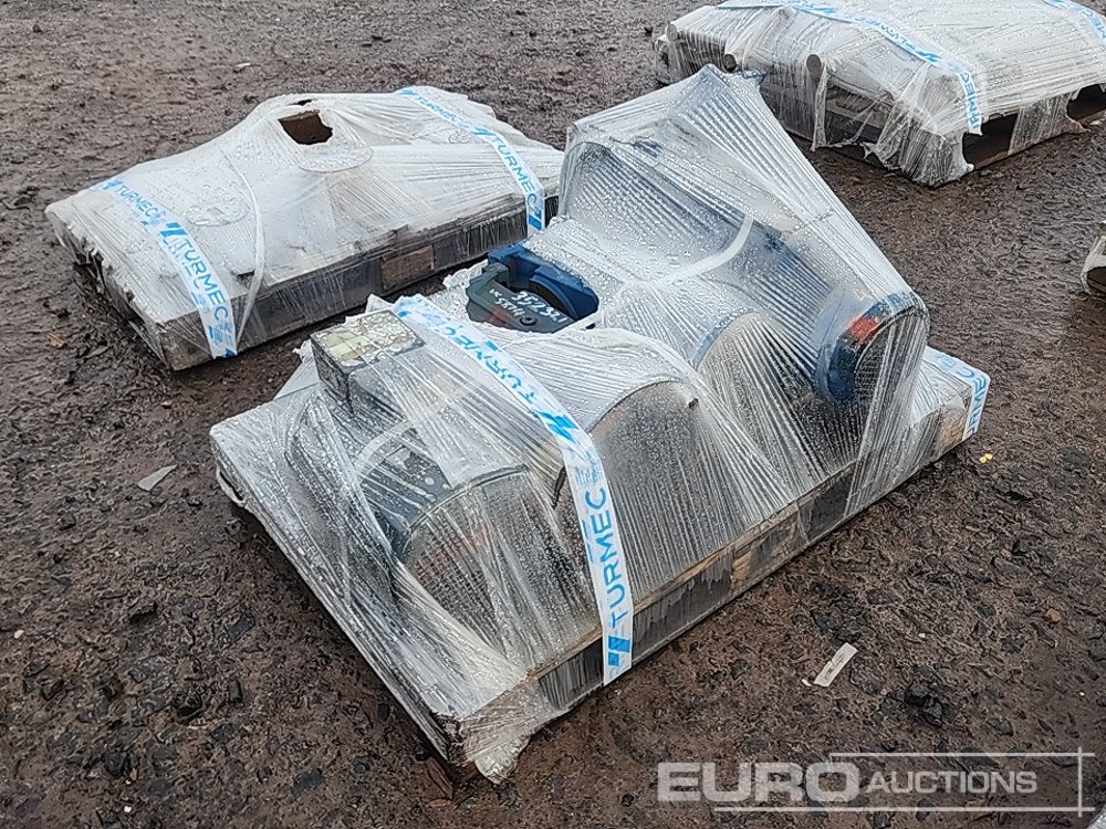 Pallet of Gearboxes (3 of), Motor - Boîte de vitesse: photos 1 Pallet of Gearboxes (3 of), Motor - Boîte de vitesse: photos 1