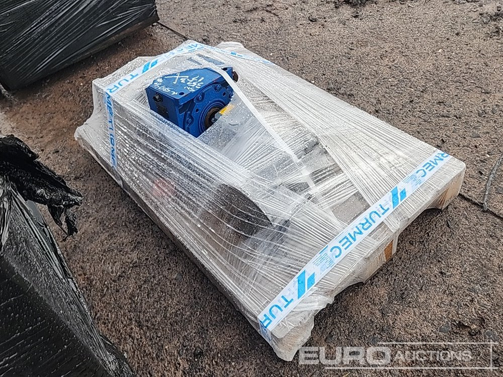Pallet of Gearboxes (3 of), Motor - Boîte de vitesse: photos 4 Pallet of Gearboxes (3 of), Motor - Boîte de vitesse: photos 4