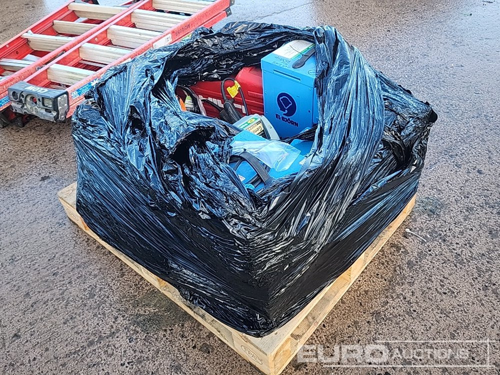 Pallet of Heaters, Stihl TS410 Consaw, Power Tools - Matériel de chantier: photos 2 Pallet of Heaters, Stihl TS410 Consaw, Power Tools - Matériel de chantier: photos 2