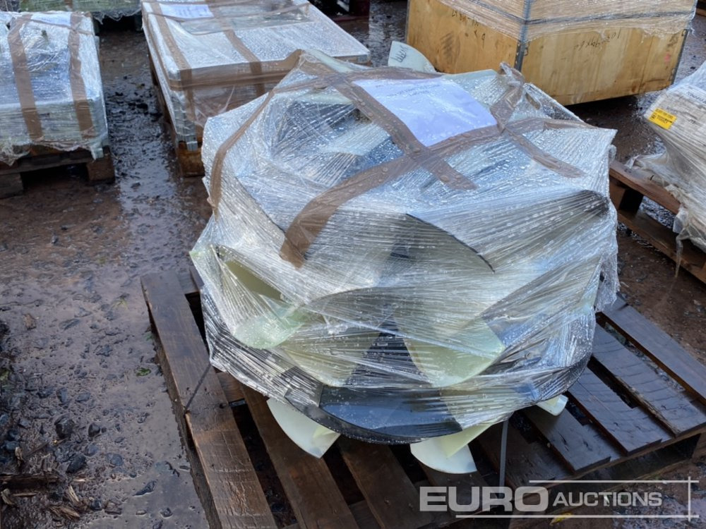 Pallet of Various Engine Fans - Ventilateur pour Camion: photos 3 Pallet of Various Engine Fans - Ventilateur pour Camion: photos 3