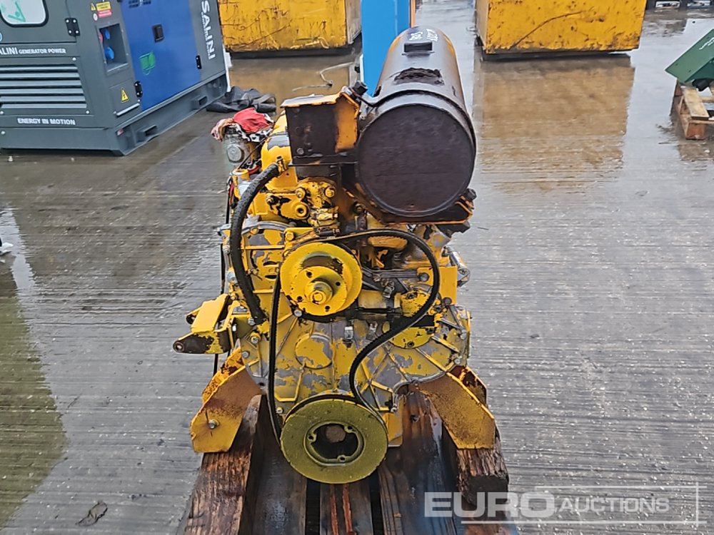 Perkins 3 Cylinder Engine - Moteur: photos 2 Perkins 3 Cylinder Engine - Moteur: photos 2