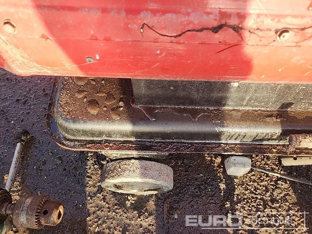 Réchauffeur de construction Pillar Drill, Space Heater, Aluminium Fuel Tanks (4 of): photos 11 Réchauffeur de construction Pillar Drill, Space Heater, Aluminium Fuel Tanks (4 of): photos 11