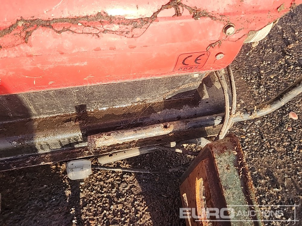 Réchauffeur de construction Pillar Drill, Space Heater, Aluminium Fuel Tanks (4 of): photos 12 Réchauffeur de construction Pillar Drill, Space Heater, Aluminium Fuel Tanks (4 of): photos 12