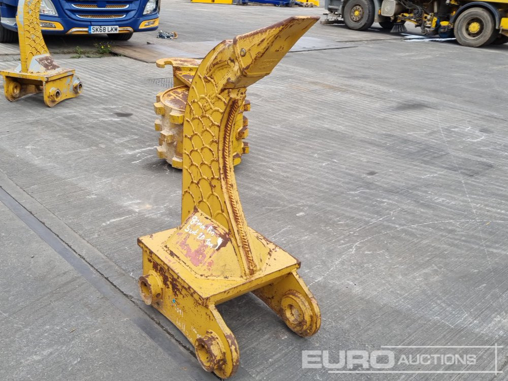 Godet Ripper 80mm Pin to suit 20 Ton Excavator: photos 7