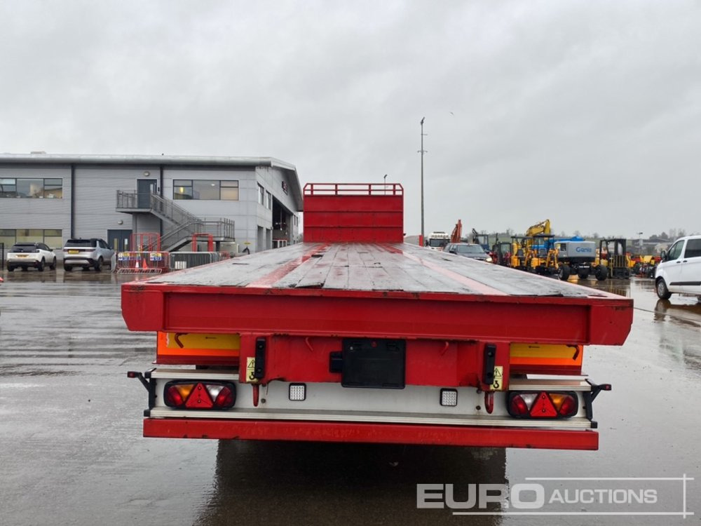 SDC 45' Tri Axle Flat Trailer, BPW Axles, Goal Post Sockets, Twist Locks - Semi-remorque plateau: photos 3 SDC 45' Tri Axle Flat Trailer, BPW Axles, Goal Post Sockets, Twist Locks - Semi-remorque plateau: photos 3