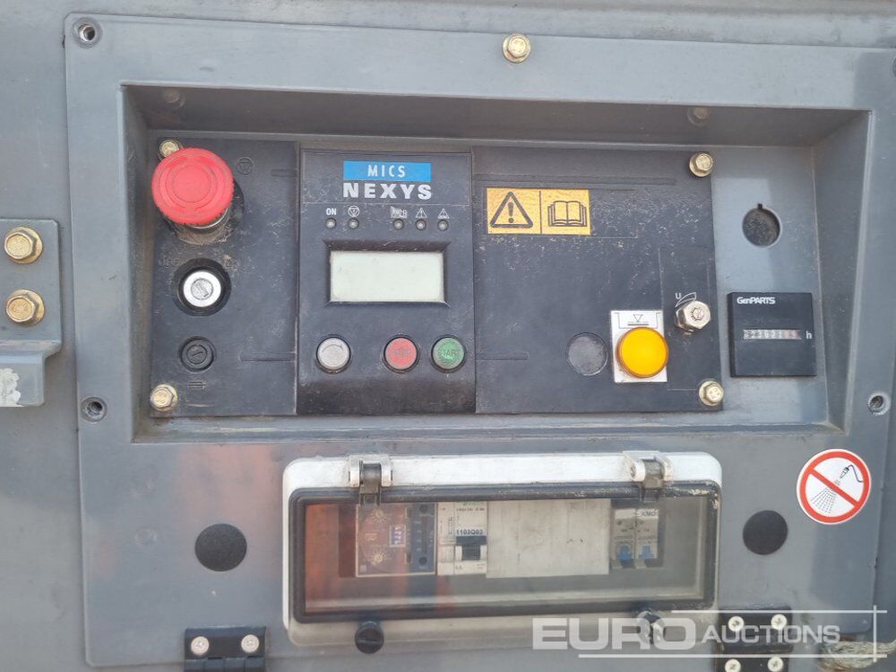 Groupe électrogène SDMO R33: photos 23