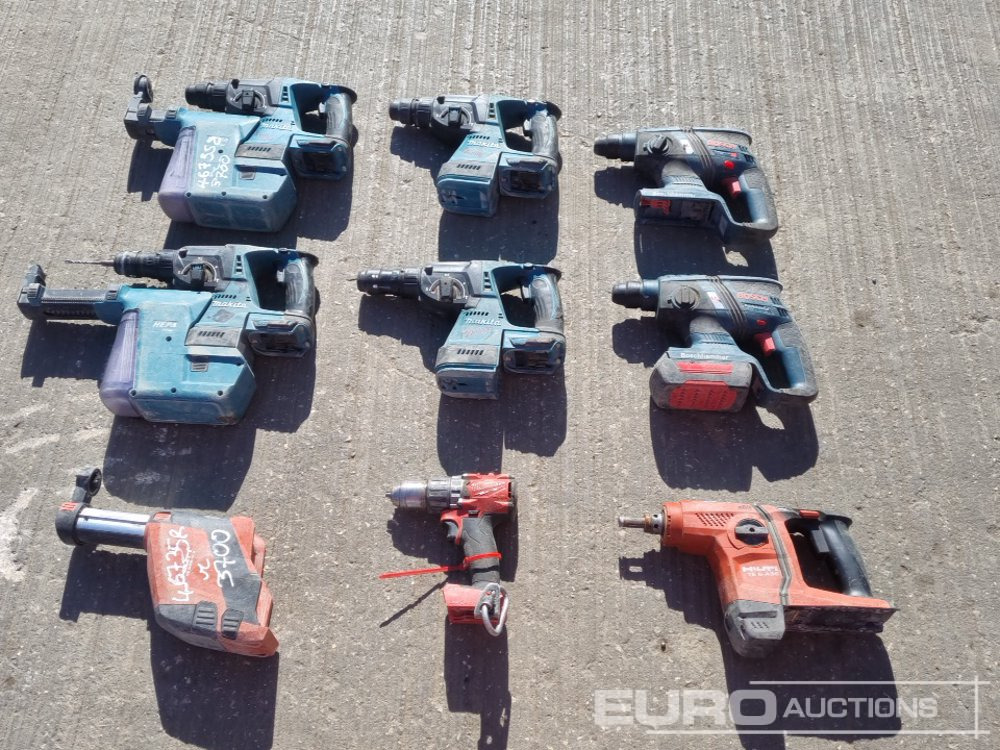 Selection of Makita, Hilti, Milwaulkee & Bosch Battery Power Tools (No Batteries) - Matériel de chantier: photos 1 Selection of Makita, Hilti, Milwaulkee & Bosch Battery Power Tools (No Batteries) - Matériel de chantier: photos 1