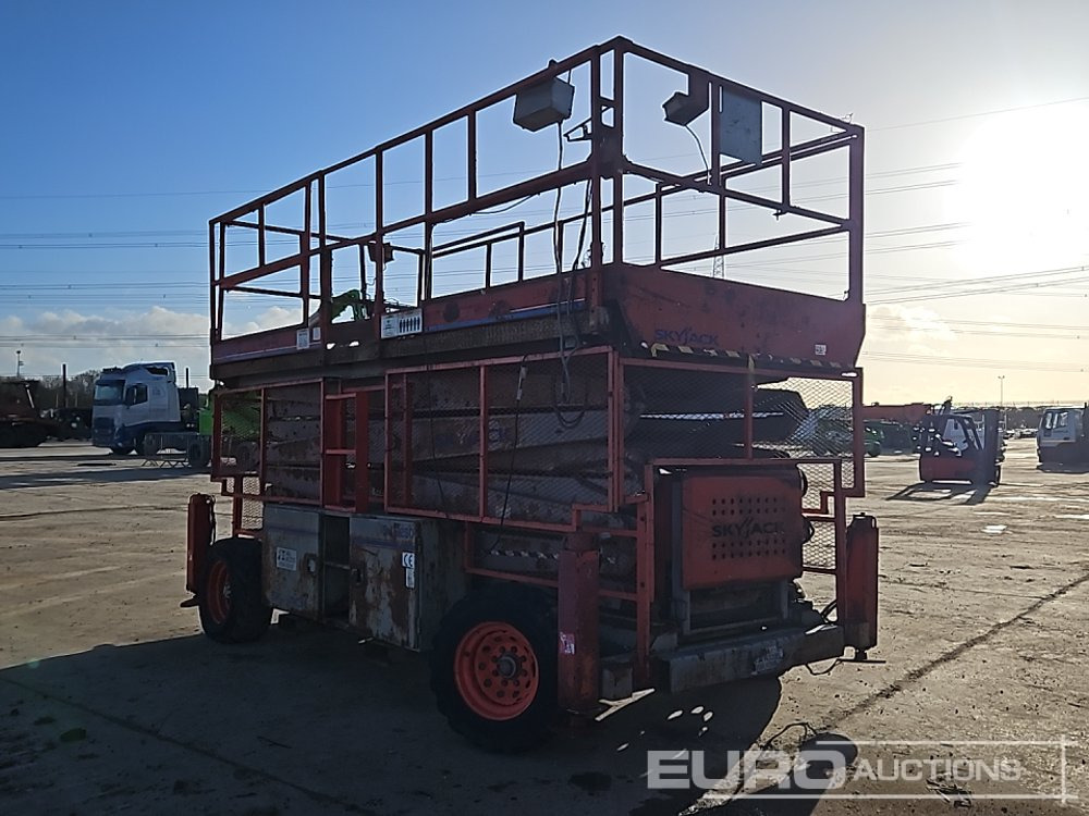 SkyJack SJ9250 - Nacelle: photos 3 SkyJack SJ9250 - Nacelle: photos 3