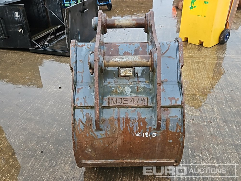 Strickland 30" Digging Bucket 65mm Pin to suit 13 Ton Excavator - Godet: photos 4 Strickland 30" Digging Bucket 65mm Pin to suit 13 Ton Excavator - Godet: photos 4