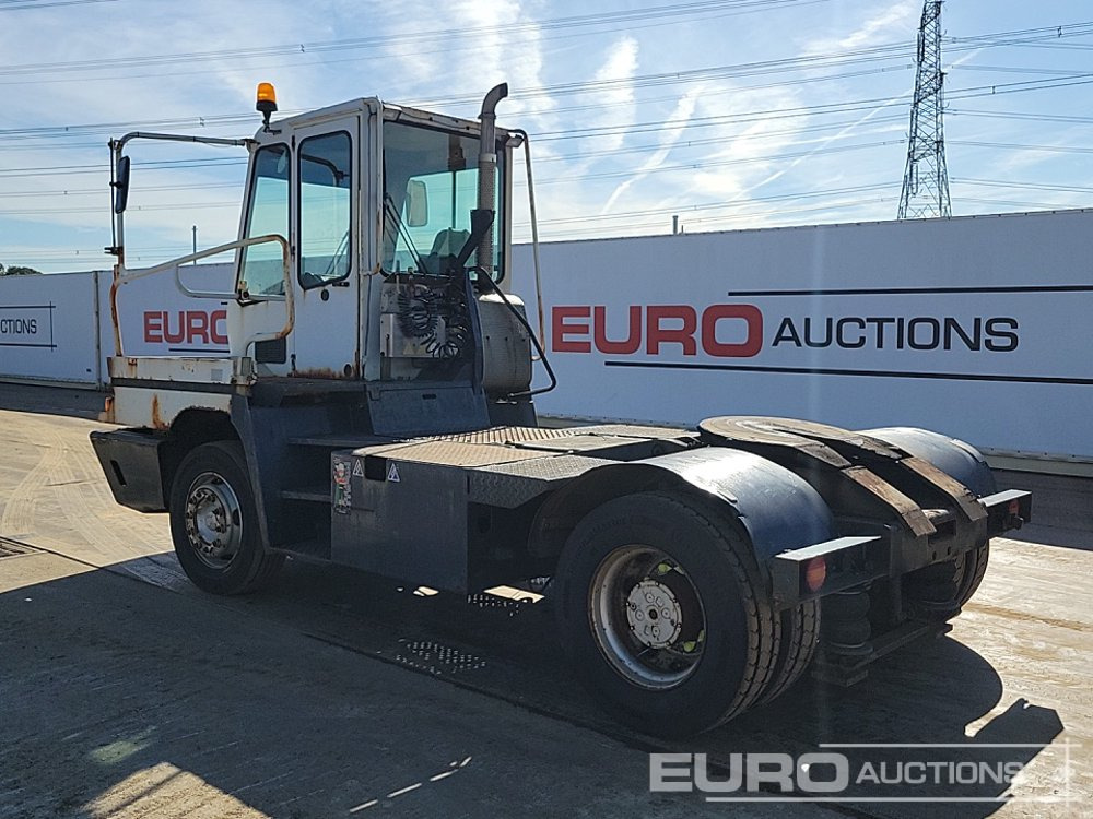 Terberg YT182 - Tracteur portuaire: photos 3 Terberg YT182 - Tracteur portuaire: photos 3