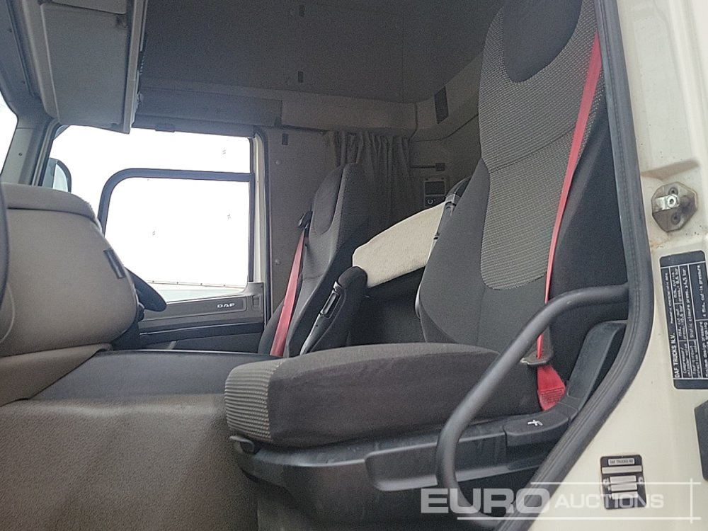 Tracteur routier 2013 DAF CF: photos 21