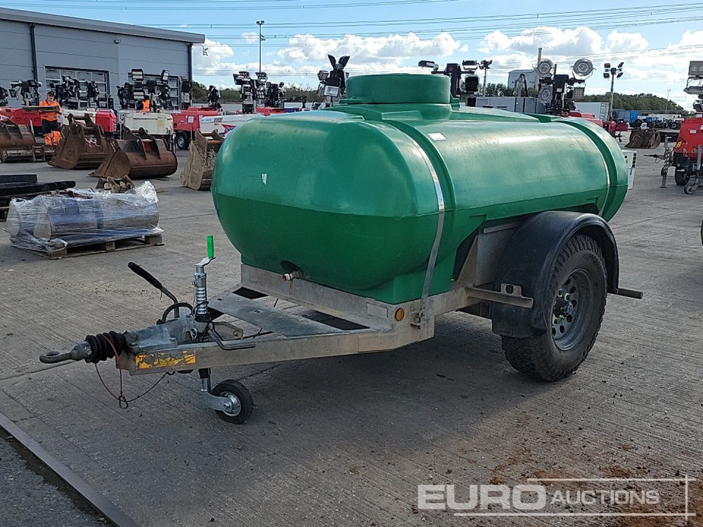 Trailer Engineering Single Axle Plastic Water Bowser - Cuve de stockage: photos 1 Trailer Engineering Single Axle Plastic Water Bowser - Cuve de stockage: photos 1