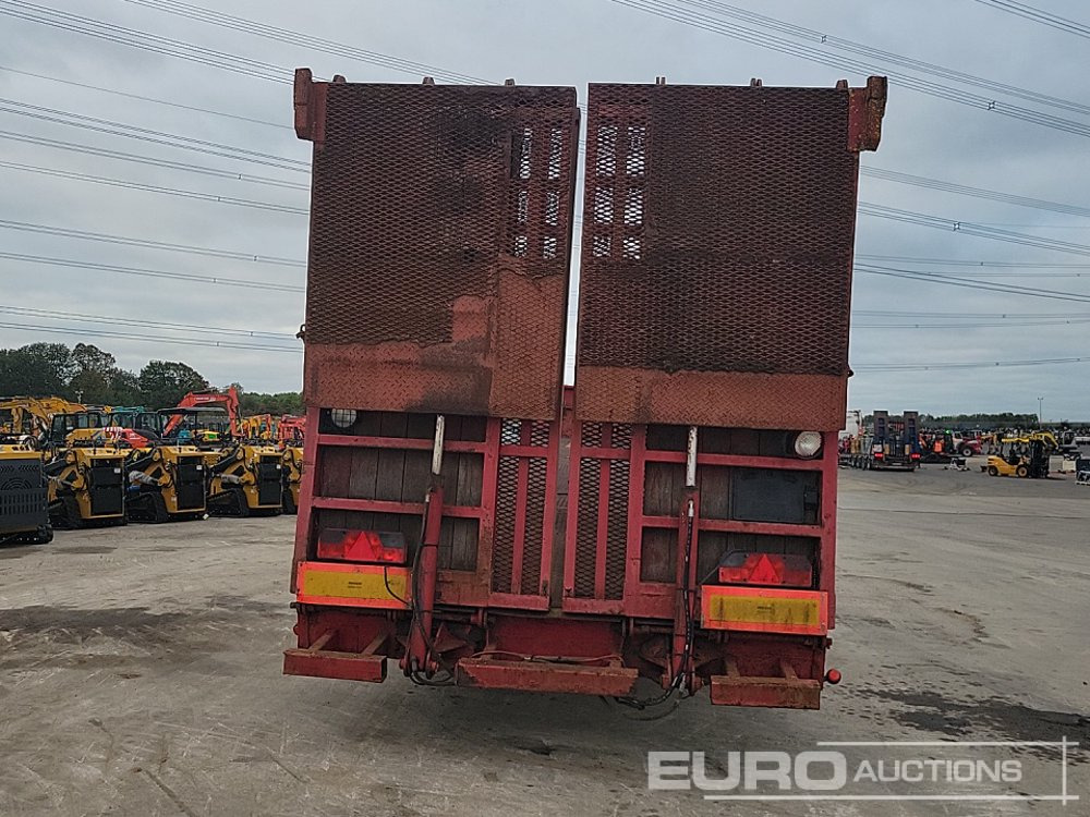 Tri Axle Low Loader Trailer, Winch, Hydraulic Ramp - Semi-remorque surbaissé: photos 4 Tri Axle Low Loader Trailer, Winch, Hydraulic Ramp - Semi-remorque surbaissé: photos 4