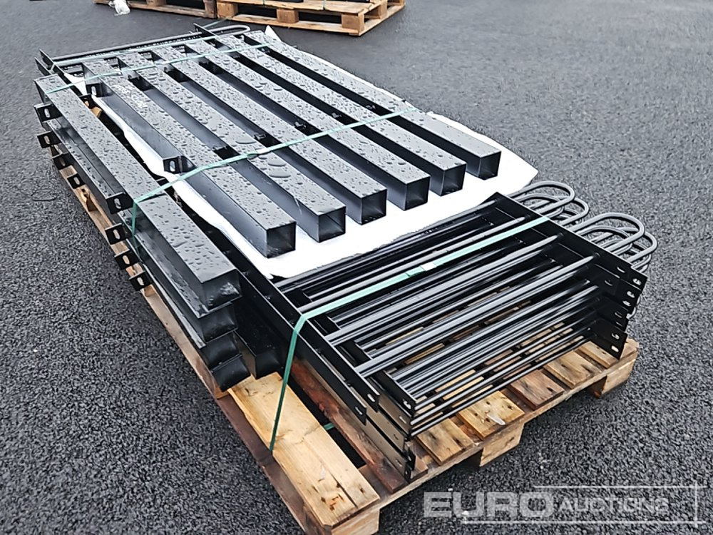 Unused 10x2x1m Bow Top Fencing Panels, 11posts - Matériel de chantier: photos 3 Unused 10x2x1m Bow Top Fencing Panels, 11posts - Matériel de chantier: photos 3