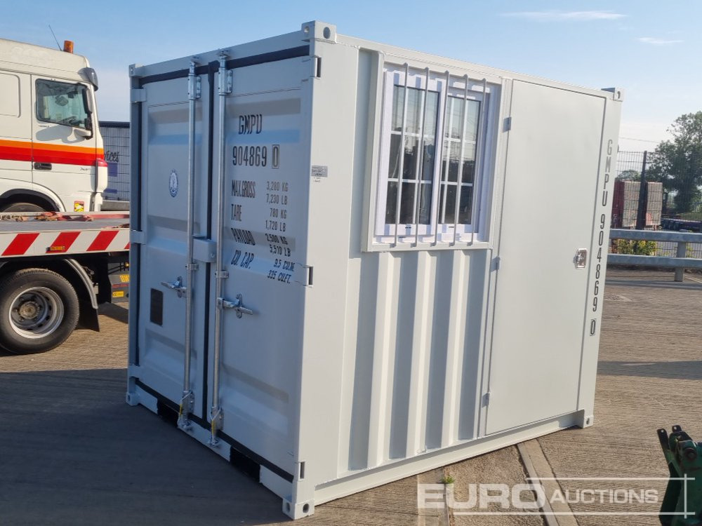 Unused 2025 8' x 7' Container, 1 Door, 1 Window, 1 End Door (Cannot Be Reconsigned) - Conteneur maritime: photos 2 Unused 2025 8' x 7' Container, 1 Door, 1 Window, 1 End Door (Cannot Be Reconsigned) - Conteneur maritime: photos 2