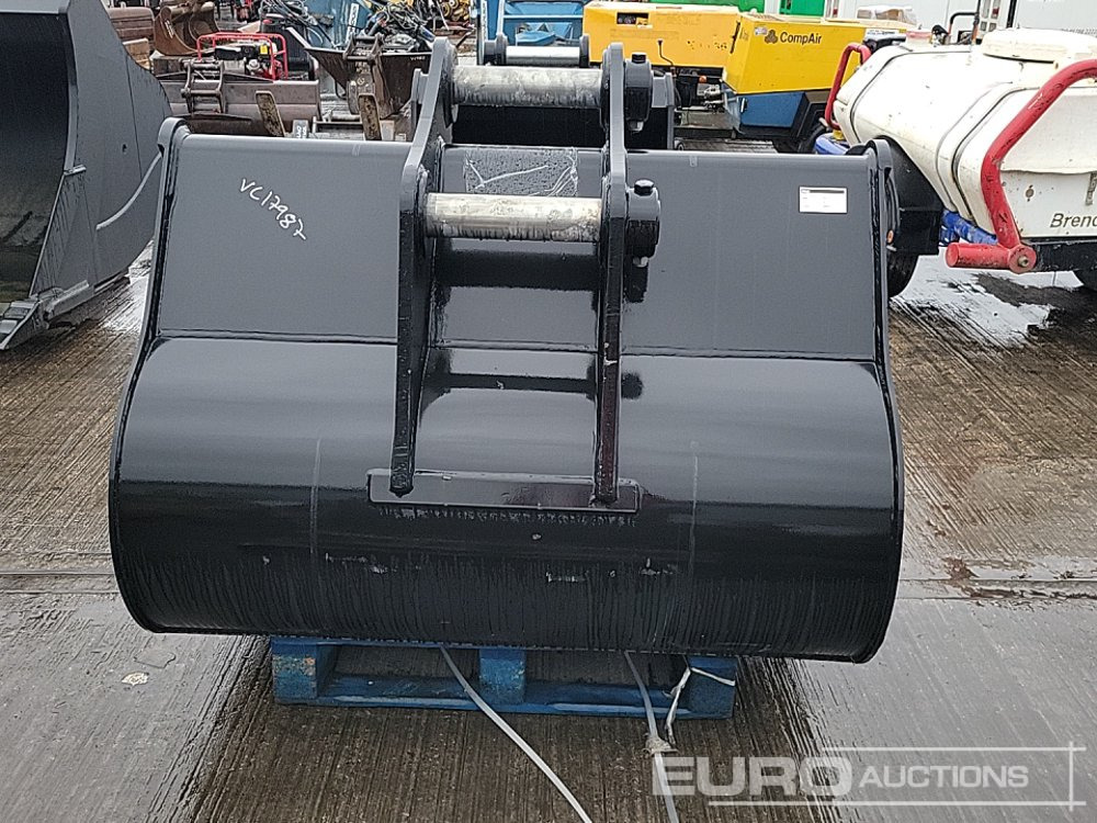 Unused 2025 Miller 58" Digging Bucket 80mm Pin to suit 20 Ton Excavator - Godet: photos 4 Unused 2025 Miller 58" Digging Bucket 80mm Pin to suit 20 Ton Excavator - Godet: photos 4