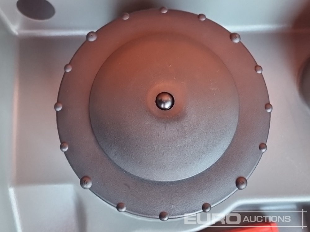 Cuve de stockage Unused Boss DD1000: photos 10