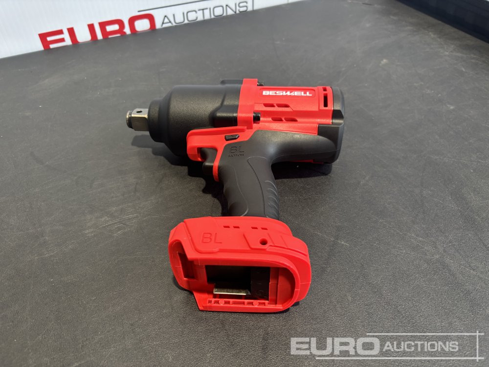 Unused CIW-134A 3/4" Brushless Impact Wrench, 2 x 5.0AH Battery with Charger - Équipement de garage: photos 5 Unused CIW-134A 3/4" Brushless Impact Wrench, 2 x 5.0AH Battery with Charger - Équipement de garage: photos 5