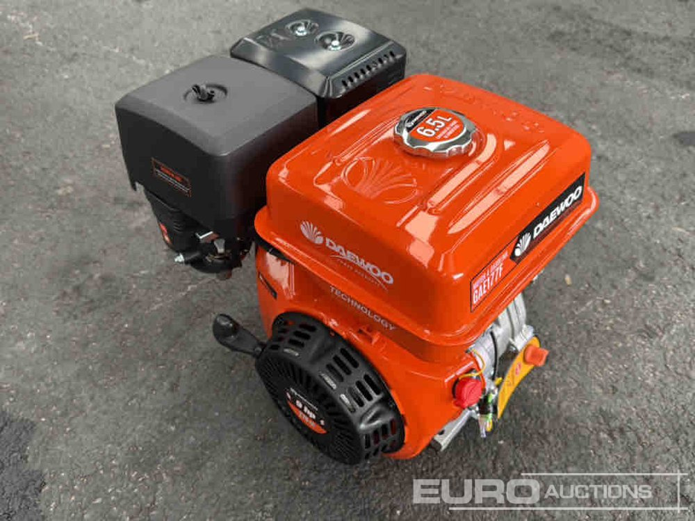 Unused Daewoo GAE177F 9Hp 270cc Petrol Engine (2 of) - Moteur: photos 2 Unused Daewoo GAE177F 9Hp 270cc Petrol Engine (2 of) - Moteur: photos 2