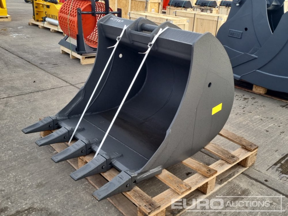Unused Miller 36" Scoop Bucket 45mm Pin to suit 4-6 Ton Excavator - Godet: photos 1 Unused Miller 36" Scoop Bucket 45mm Pin to suit 4-6 Ton Excavator - Godet: photos 1