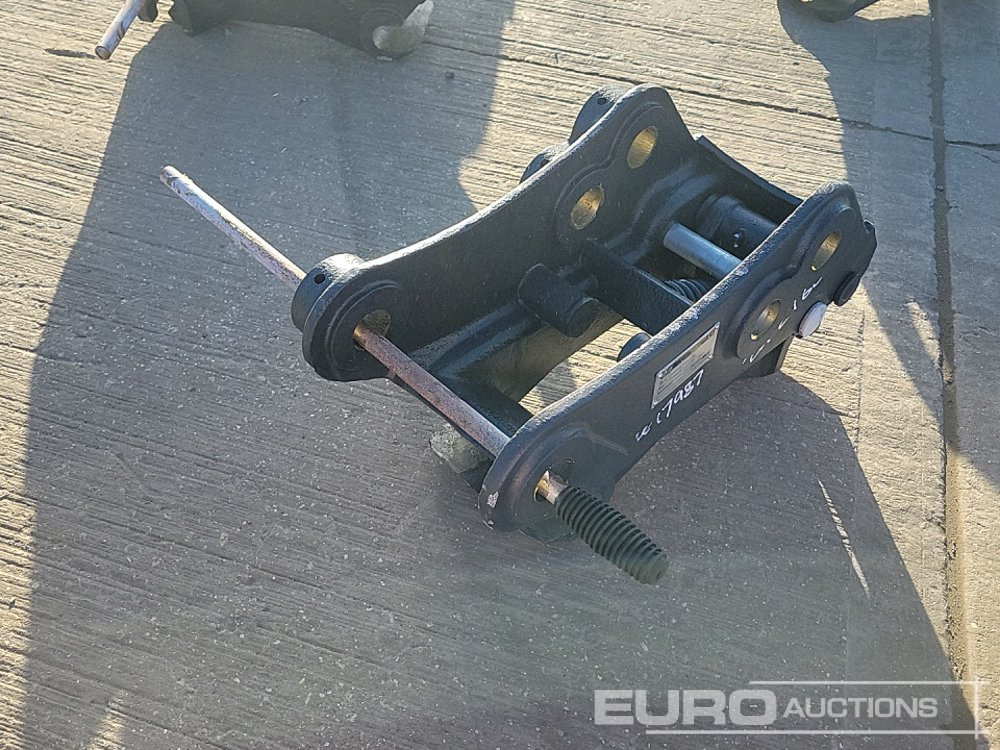 Unused Miller QH 45mm Pin to suit 4-6 Ton Excavator - Attache rapide: photos 5 Unused Miller QH 45mm Pin to suit 4-6 Ton Excavator - Attache rapide: photos 5