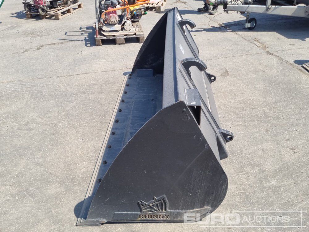 Unused Rhinox 90" Loading Bucket to suit Telehandler - Godet: photos 2 Unused Rhinox 90" Loading Bucket to suit Telehandler - Godet: photos 2