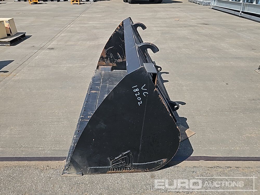 Unused Rhinox 90" Loading Bucket to suit Telehandler - Godet: photos 2 Unused Rhinox 90" Loading Bucket to suit Telehandler - Godet: photos 2