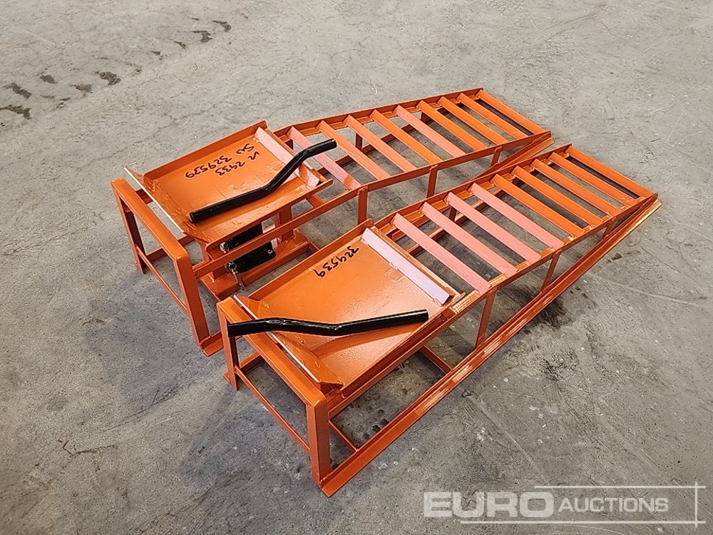 Unused TMUS 5 Ton Hydraulic Car Ramps - Équipement de garage: photos 5 Unused TMUS 5 Ton Hydraulic Car Ramps - Équipement de garage: photos 5