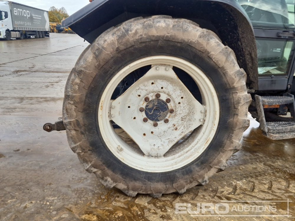 Tracteur agricole Valtra 6400: photos 11 Tracteur agricole Valtra 6400: photos 11