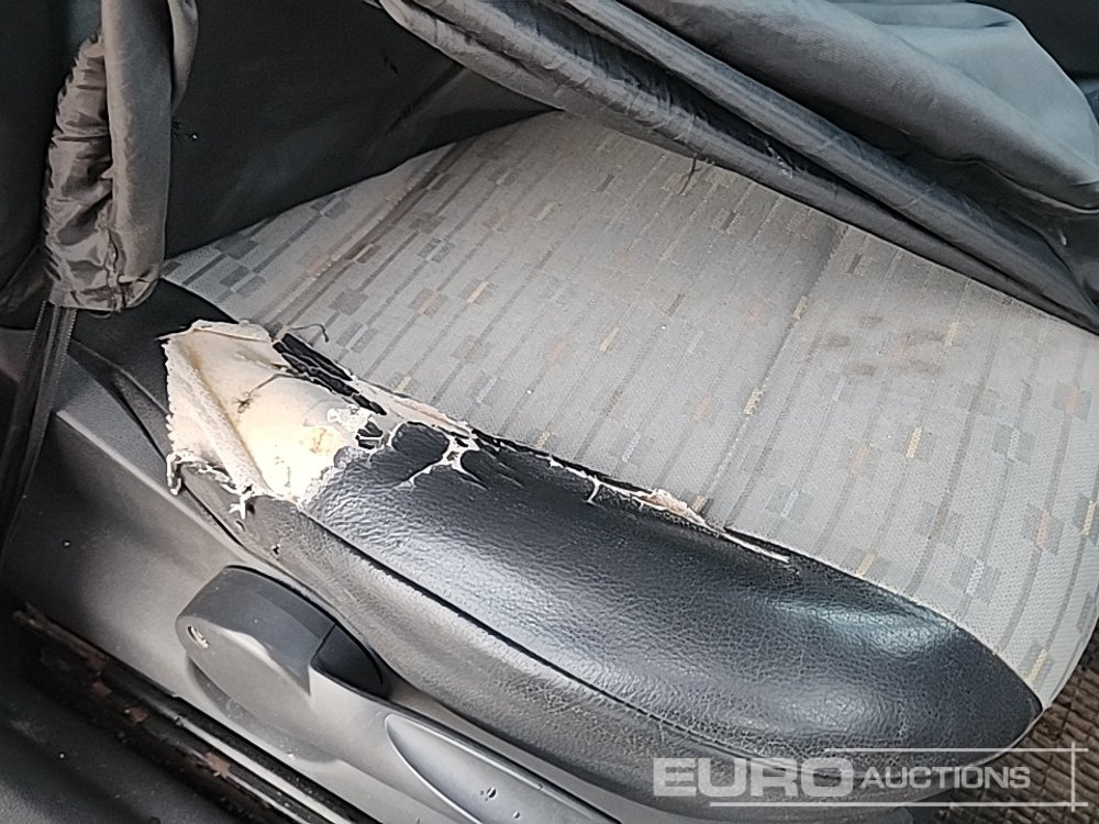 Véhicule utilitaire 2011 Volkswagen Caddy: photos 21