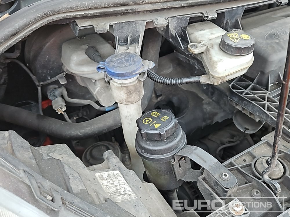 Véhicule utilitaire 2015 Ford Transit Custom 310: photos 14