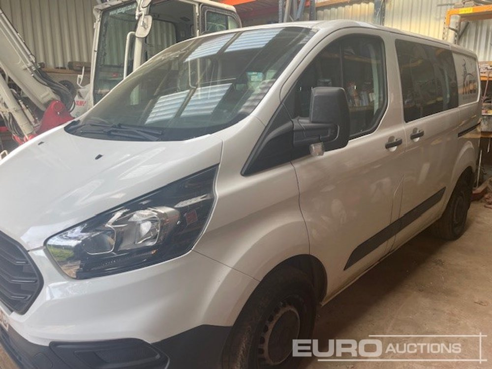 2021 Ford Transit Custom 290 - Véhicule utilitaire: photos 1 2021 Ford Transit Custom 290 - Véhicule utilitaire: photos 1