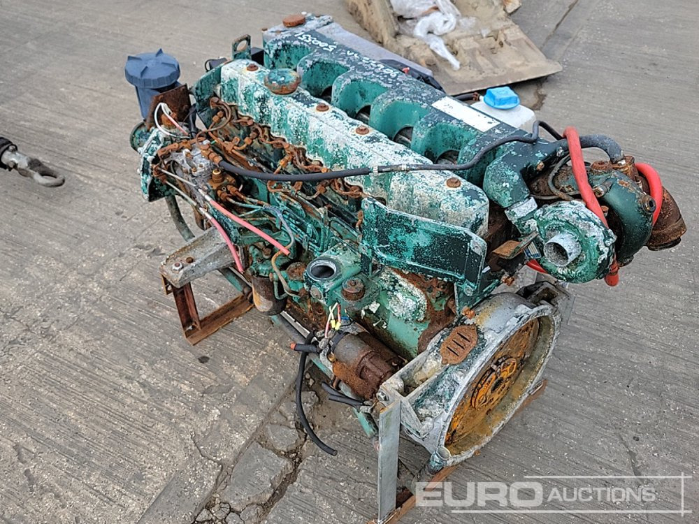 Volvo 6 Cylinder Engine - Moteur: photos 3 Volvo 6 Cylinder Engine - Moteur: photos 3