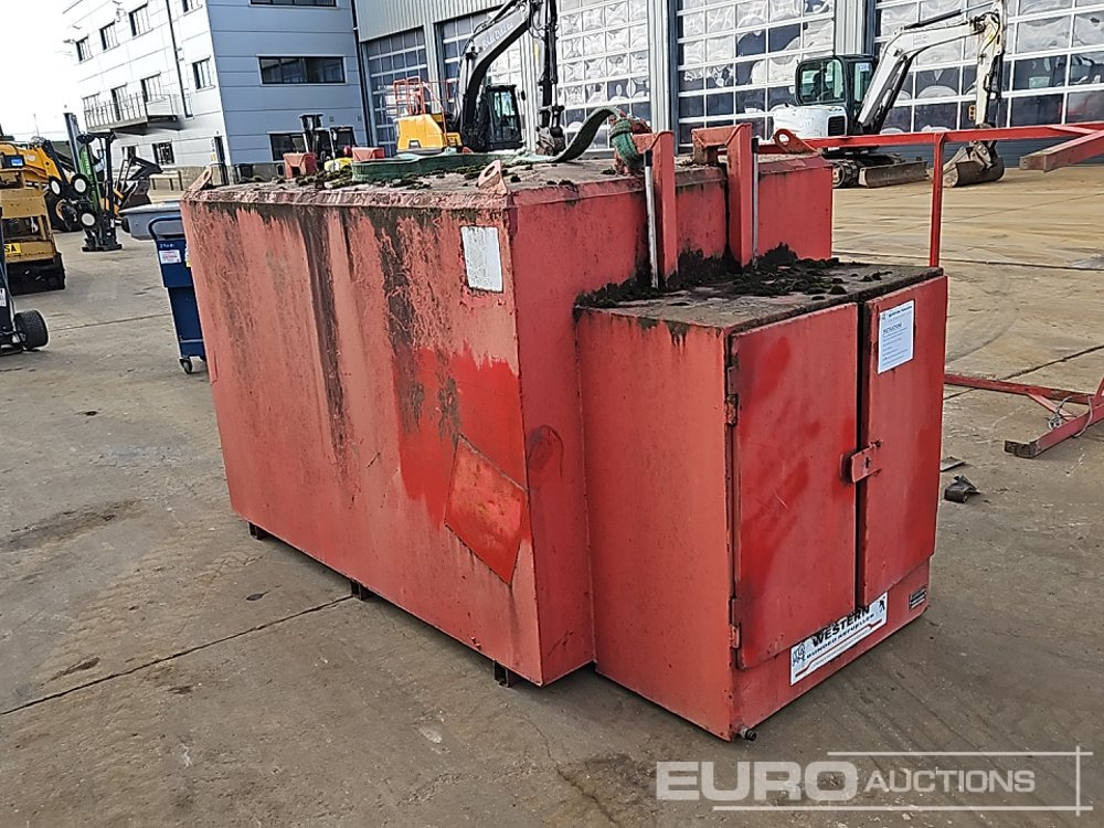 Western Static Bunded Fuel Bowser - Cuve de stockage: photos 3 Western Static Bunded Fuel Bowser - Cuve de stockage: photos 3