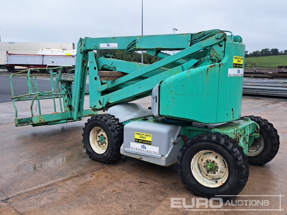 Wheeled Articulated Boom Lift Access Platform (Non Runner) - Nacelle: photos 3 Wheeled Articulated Boom Lift Access Platform (Non Runner) - Nacelle: photos 3