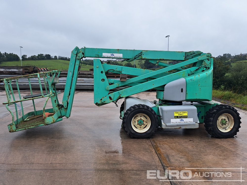 Wheeled Articulated Boom Lift Access Platform (Non Runner) - Nacelle: photos 2 Wheeled Articulated Boom Lift Access Platform (Non Runner) - Nacelle: photos 2