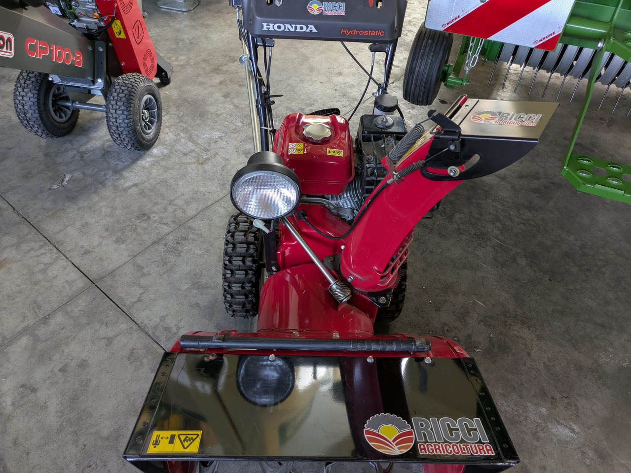 Turbina spazzaneve usata Honda HSS 760 - Matériel de jardinage: photos 5 Turbina spazzaneve usata Honda HSS 760 - Matériel de jardinage: photos 5