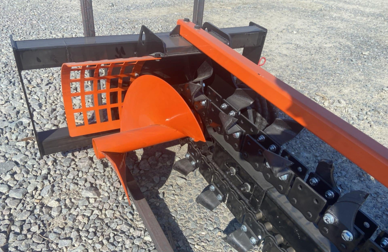 Trencher-Tech - Trancheuse: photos 2 Trencher-Tech - Trancheuse: photos 2