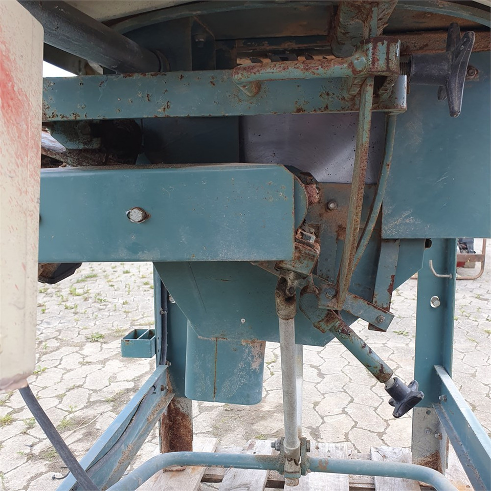 ABC 1603 - Machine-outil: photos 5 ABC 1603 - Machine-outil: photos 5