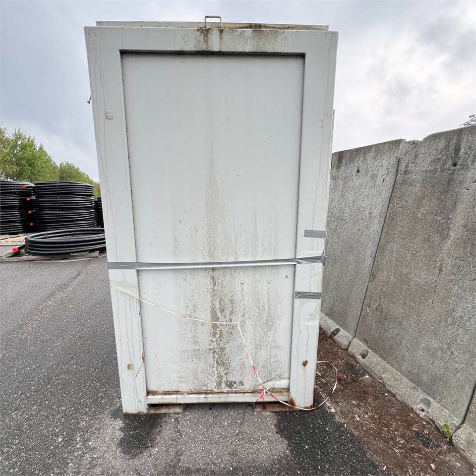 ABC 5 " WC - Conteneur comme habitat: photos 3 ABC 5 " WC - Conteneur comme habitat: photos 3