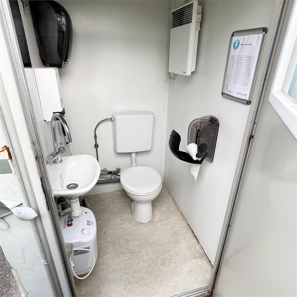 ABC 5 " WC - Conteneur comme habitat: photos 2 ABC 5 " WC - Conteneur comme habitat: photos 2