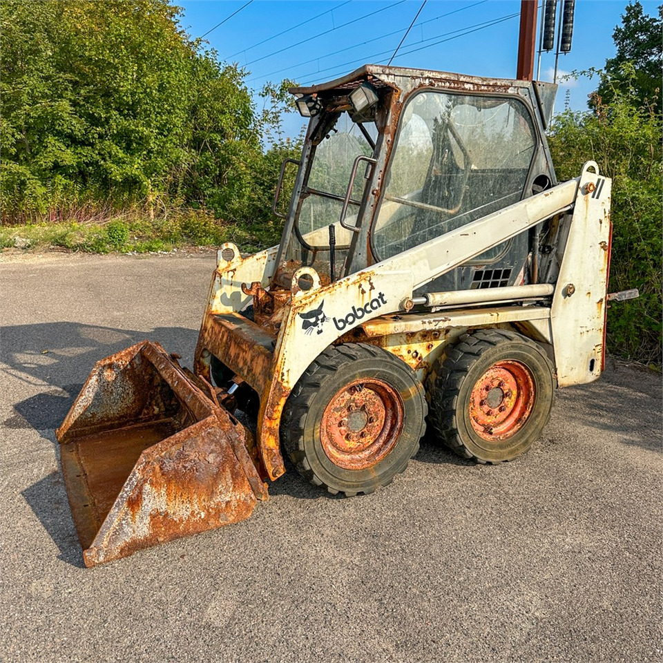 Bobcat 543 - Mini chargeuse: photos 1 Bobcat 543 - Mini chargeuse: photos 1