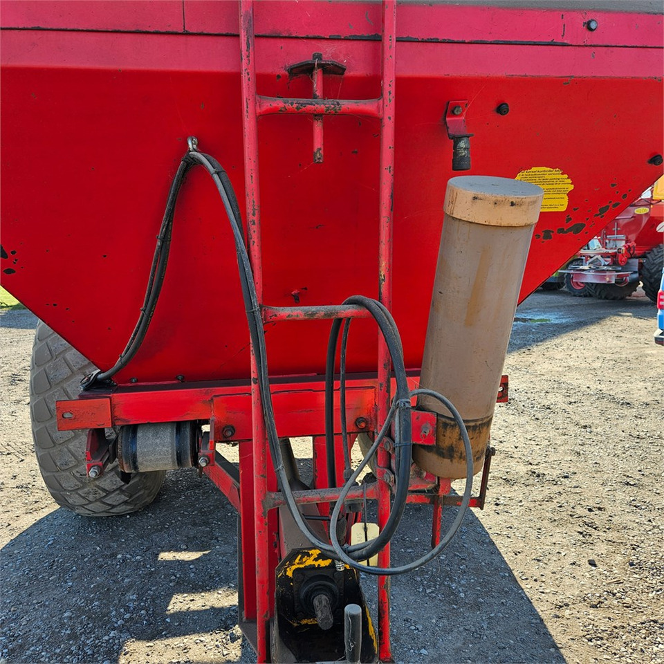 Epandeurs Bredal B6: photos 10 Epandeurs Bredal B6: photos 10